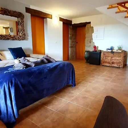 Holiday home Refugio Rural En Cardona. *