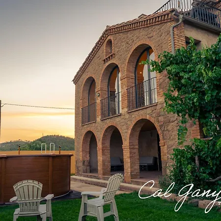 Holiday home Refugio Rural En Cardona. Cardona